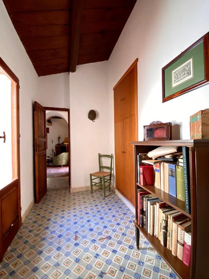 Villa Tana Pacenzia 체팔루 외부 사진